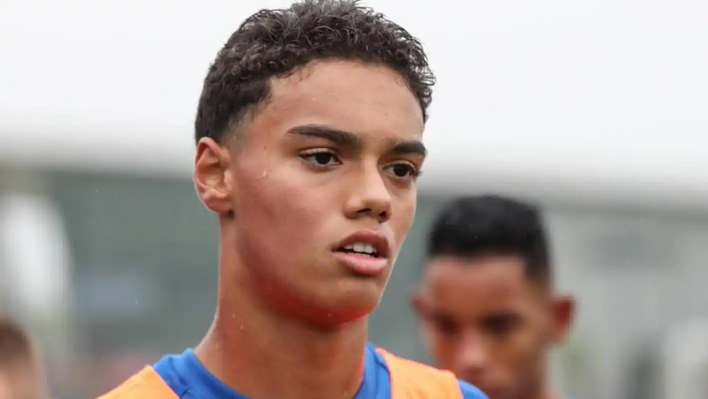 图雷毫不掩 图雷毫不掩