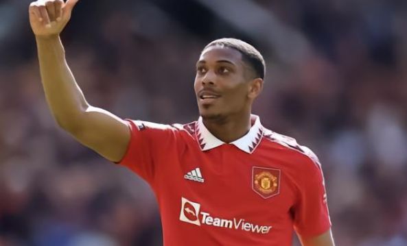 路持球时 路持球时